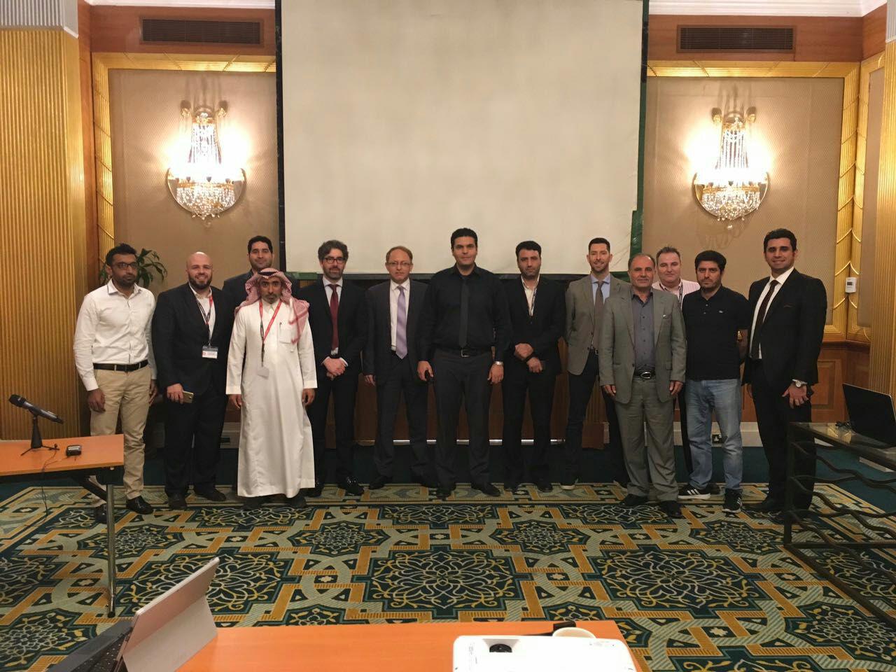 حضور شرکت تکسا در سمینار 2 روزه شرکت سالوانینی ایتالیا در امارات متحده عربی